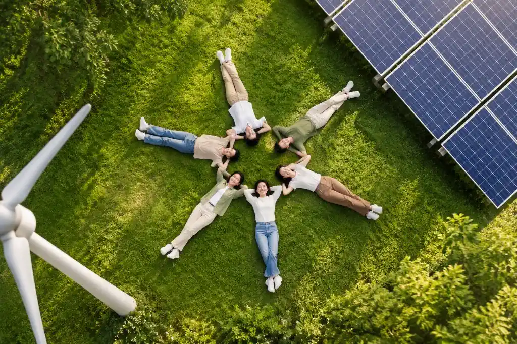 Community and renewable energy for a sustainable future